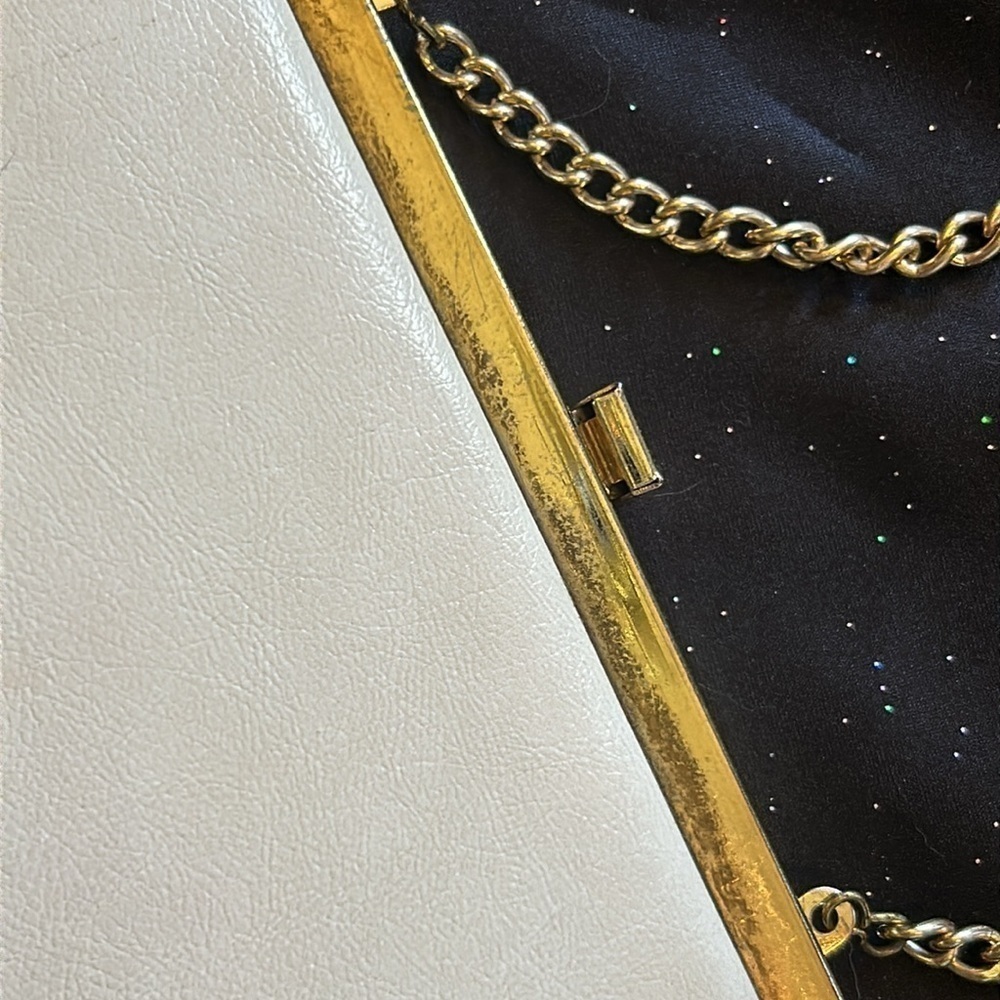 Vintage HL USA Evening Bag (2) - Picture 10 of 12